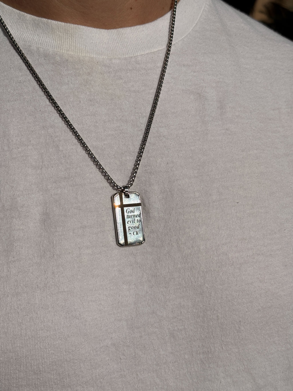 Bold Cross Pendant Necklace (Silver)