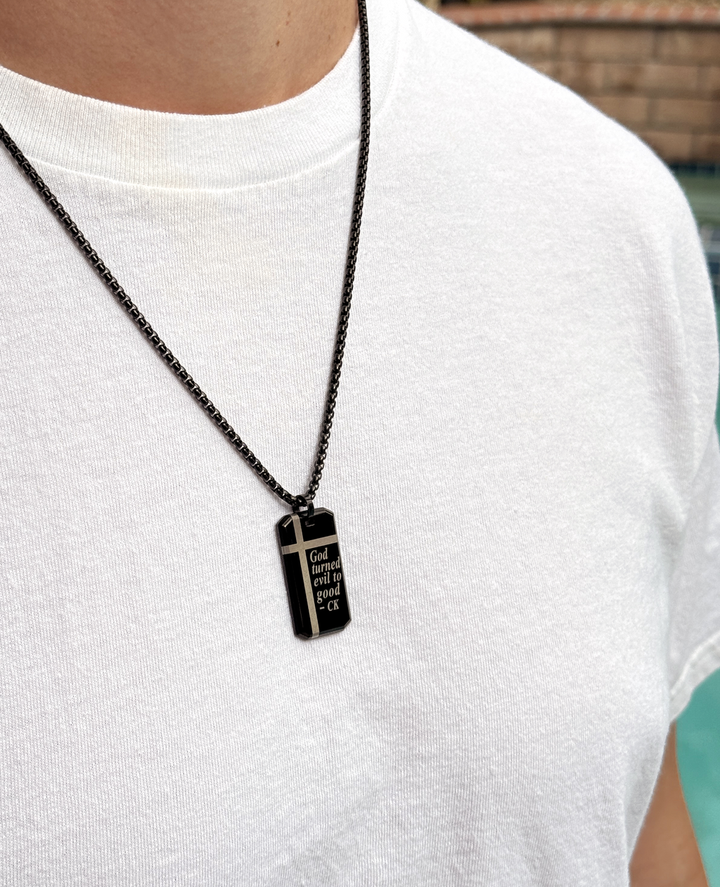 Bold Cross Pendant Necklace (Black)